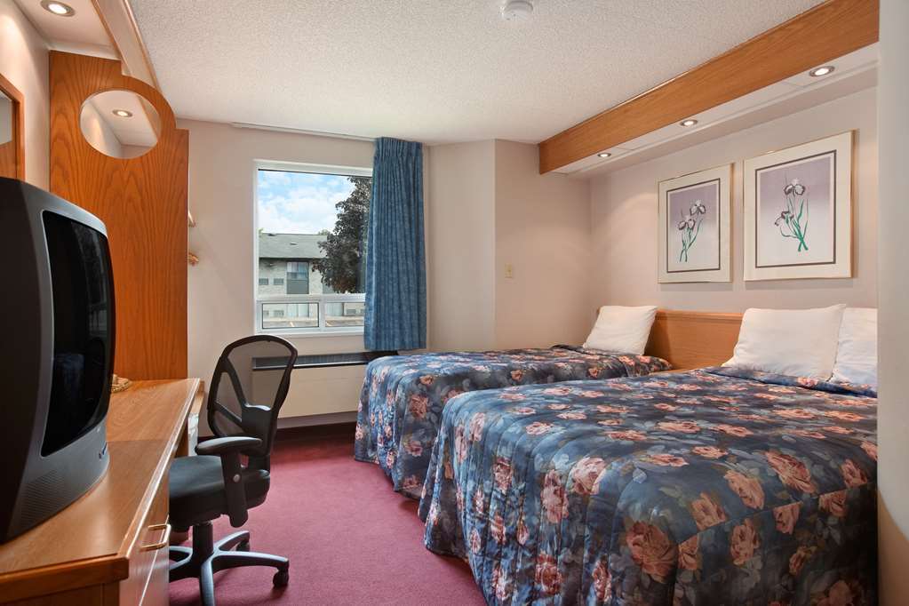 Spark By Hilton Brockville Camera foto